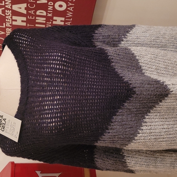 Pam&Gela Chunky Knit Sweater - Picture 3 of 9